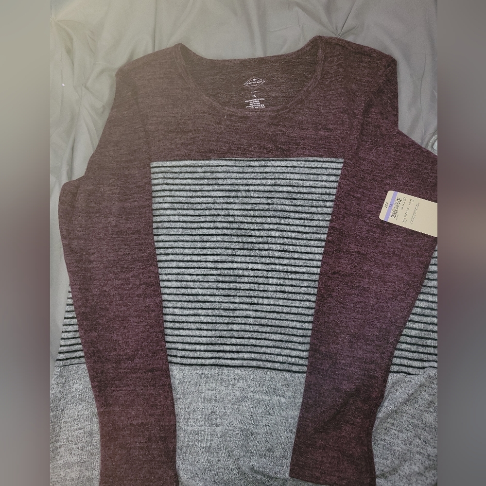St. John's Bay Petite Large very soft shirt NWT